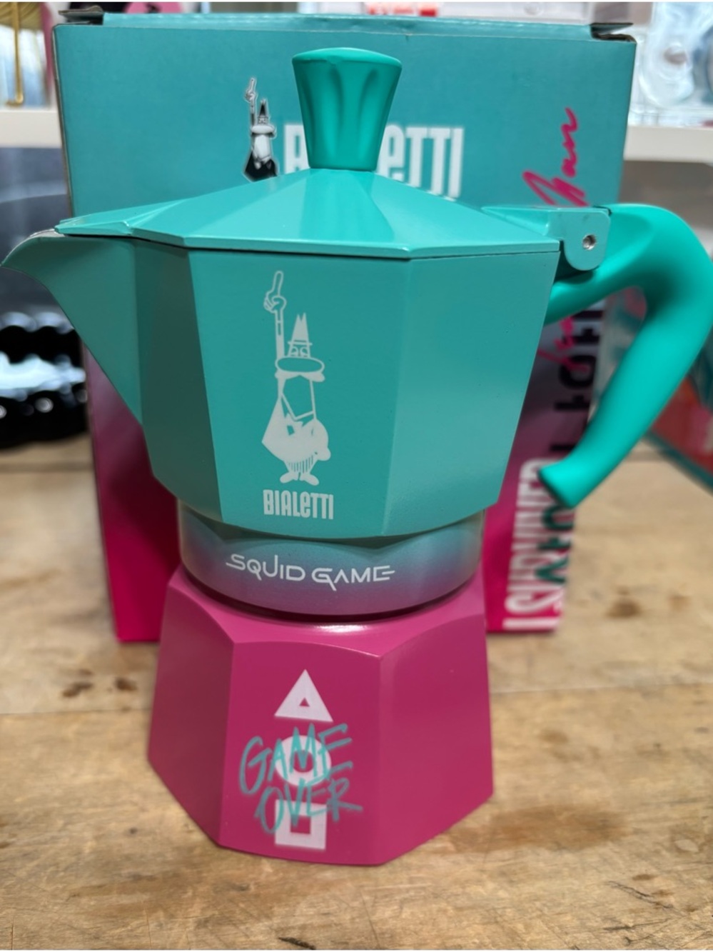 Bialetti squid game Mika expresso maker